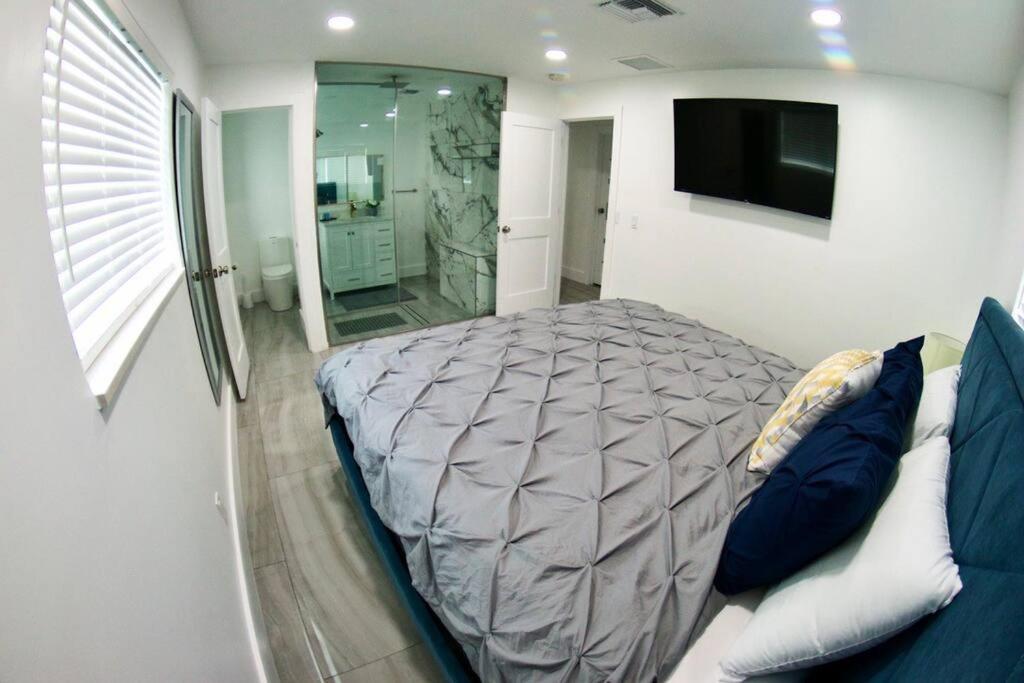 Home In West Palm Beach, Fl -Ware 外观 照片